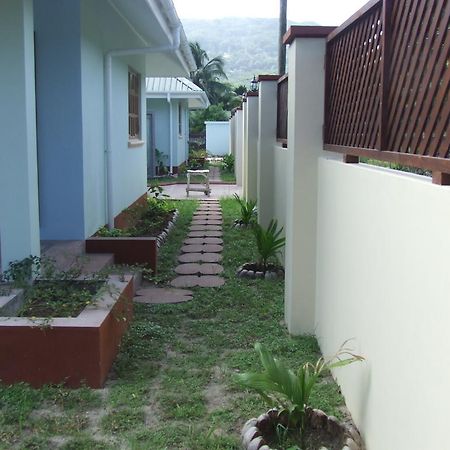 Le Relax Self Catering Apartment La Digue Buitenkant foto