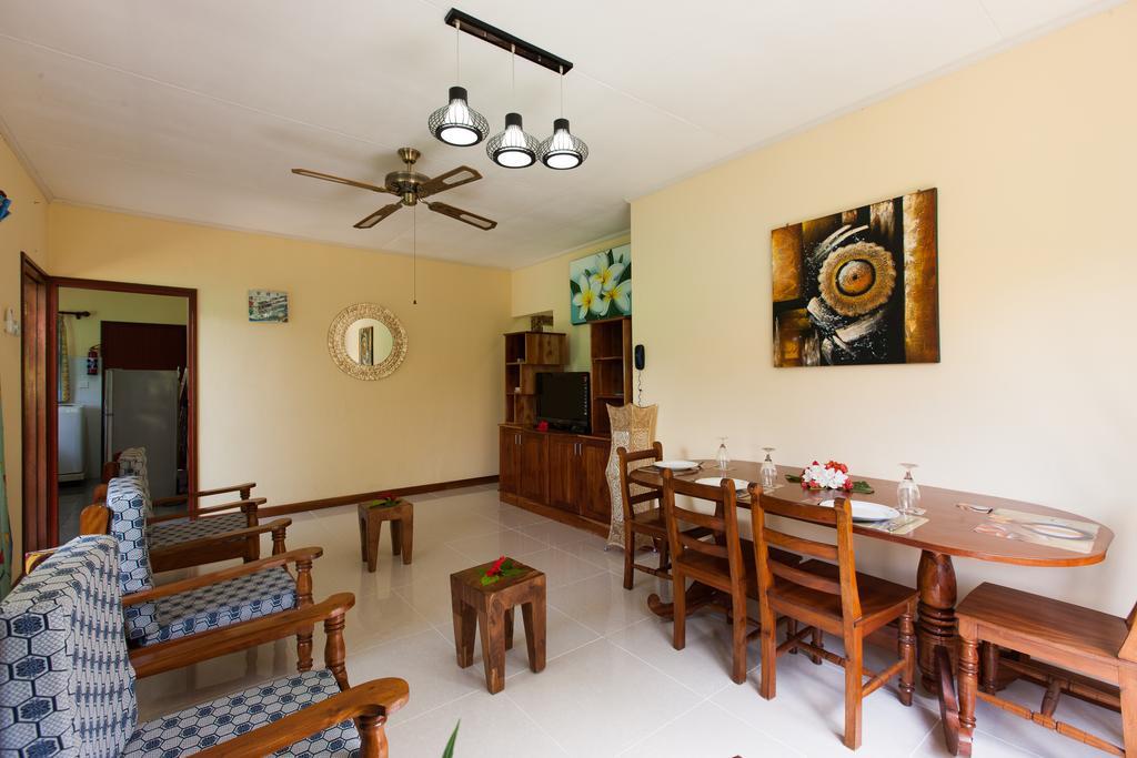 Le Relax Self Catering Apartment La Digue Buitenkant foto
