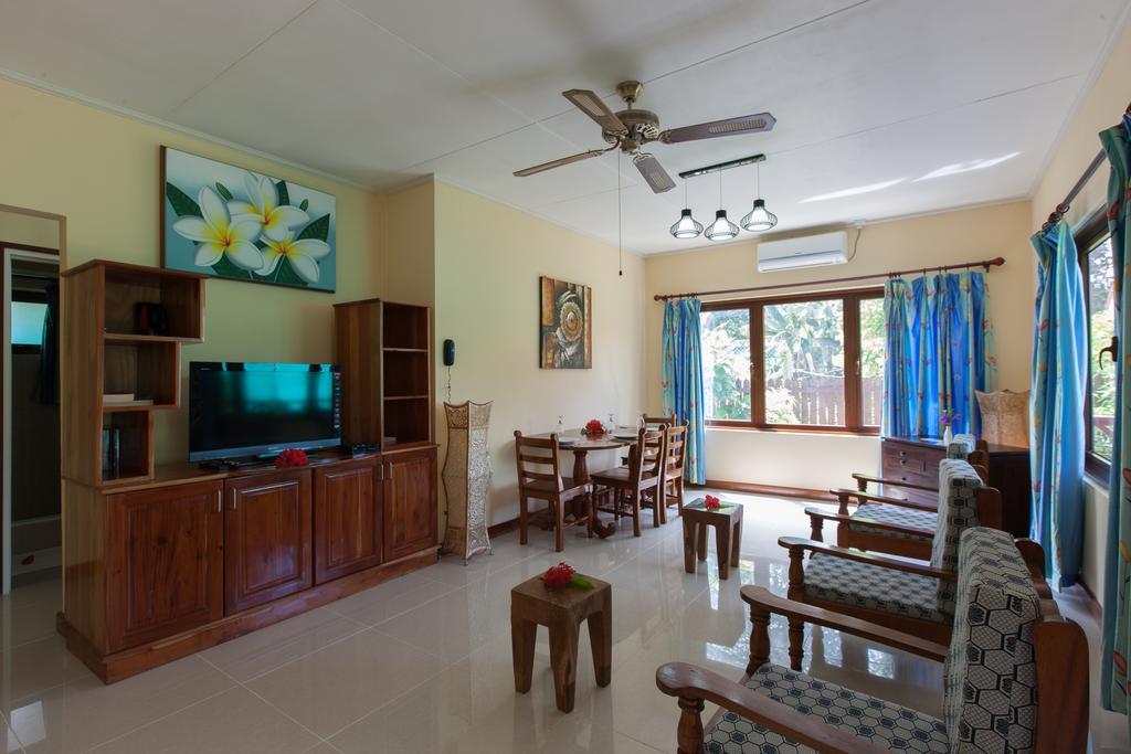 Le Relax Self Catering Apartment La Digue Buitenkant foto